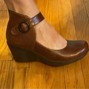 Dansko Business or pleasure shoes. Gorgeous leather. Go with everything.